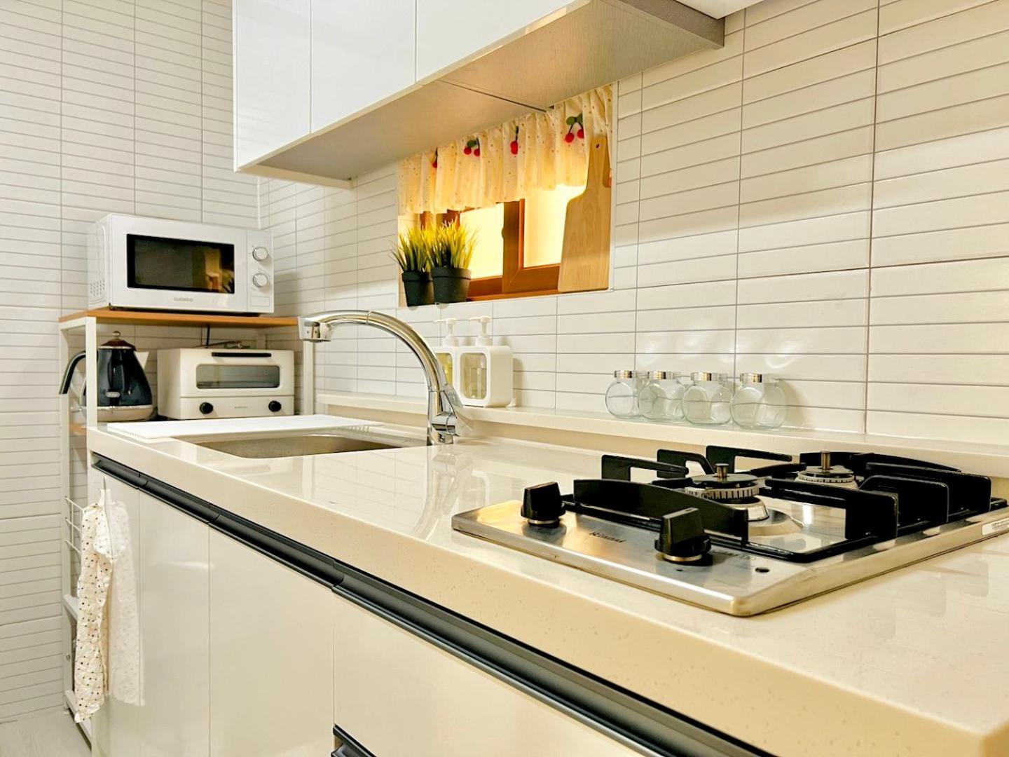 #new #seoul #hongdae #3bds #1ba #private #1fl Sabrina In Yeonnam Apartment *
