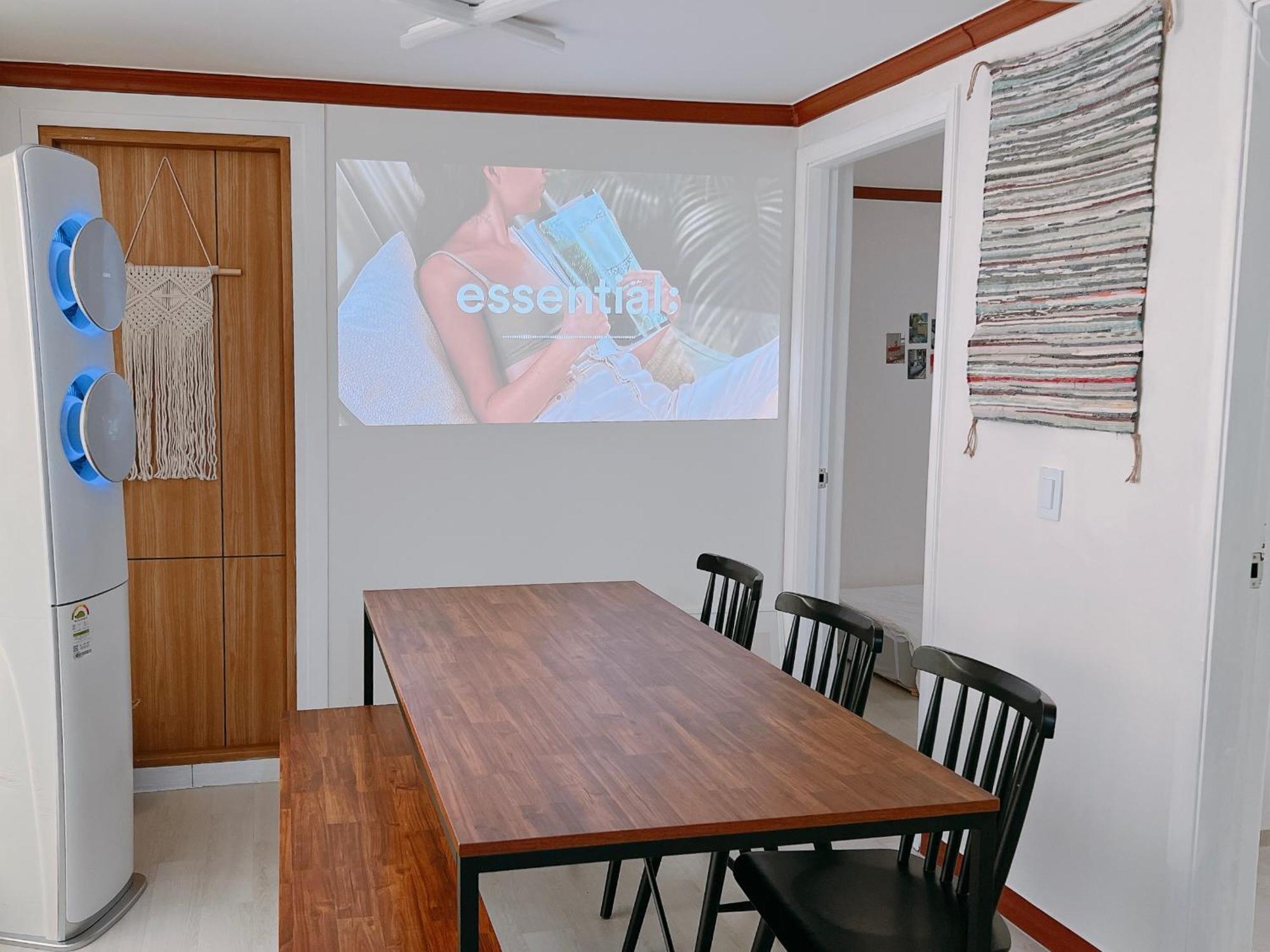 Apartment #new #seoul #hongdae #3bds #1ba #private #1fl Sabrina In Yeonnam